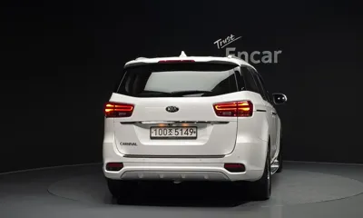 Kia Canival 2020, 53940 км, за 9915.4 USD