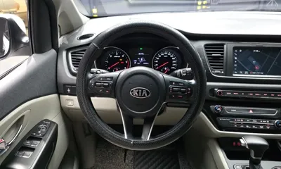 Kia Canival 2020, 53940 км, за 9915.4 USD - фото 13