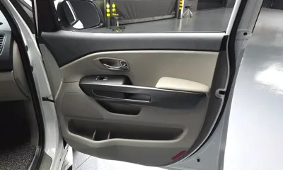 Kia Canival 2020, 53940 км, за 9915.4 USD - фото 24