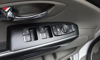 Kia Canival 2020, 53940 км, за 9915.4 USD - фото 29
