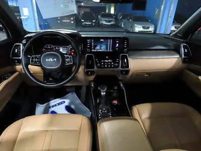 Kia Sorento 2023, 100737 км, за 16279.38 USD