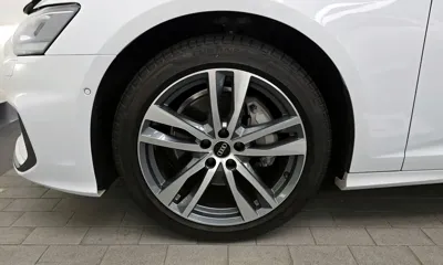 Audi A6 2023, 17361 км, за 25403.7 USD