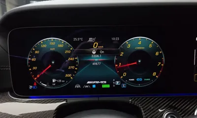 Mercedes-Benz AMG GT 2023, 49877 км, за 64986.22 USD - фото 8