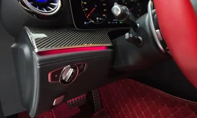 Mercedes-Benz AMG GT 2023, 49877 км, за 64986.22 USD - фото 19