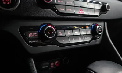 Kia Niro 2018, 42720 км, за 9725.48 USD - фото 29