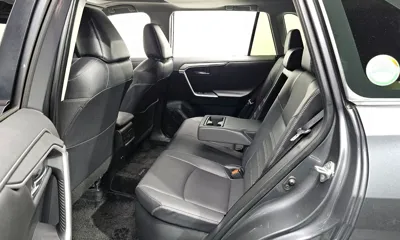 Toyota RAV4 2023, 12945 км, за 29732.4 USD - фото 12