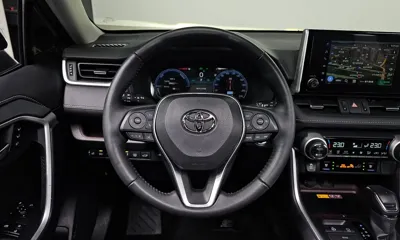 Toyota RAV4 2023, 12945 км, за 29732.4 USD - фото 13