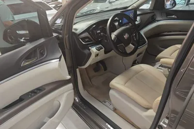Buick GL8 2023, 48600 км, за 21367 USD - фото 23