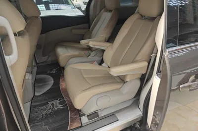 Buick GL8 2023, 48600 км, за 21367 USD - фото 25