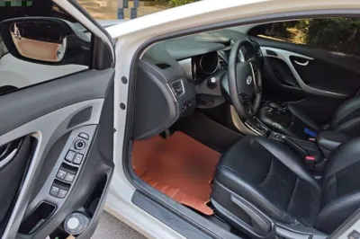 Hyundai Elantra (5th Generation 2016, 160900 км, за 6868 USD - фото 19