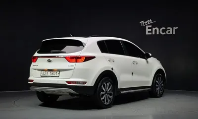 Kia Sportage 2018, 54934 км, за 8385.88 USD