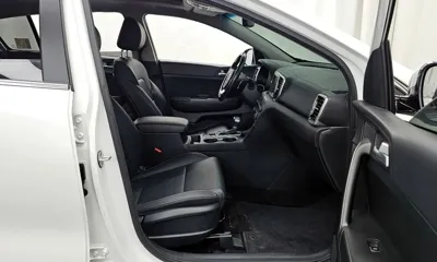Kia Sportage 2018, 54934 км, за 8385.88 USD - фото 11
