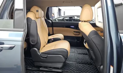 Kia Canival 2023, 24898 км, за 18642.51 USD - фото 12