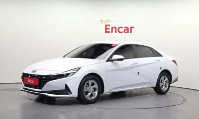 Hyundai Avante · 2022 год