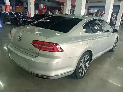 Volkswagen Magotan 2016, 96900 км, за 12183.4 USD - фото 7