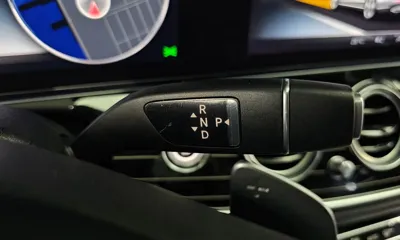 Mercedes-Benz E-Class 2018, 122961 км, за 15612.82 USD - фото 9
