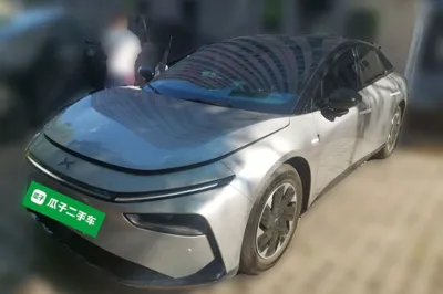 Xpeng P7+ · 2024 год