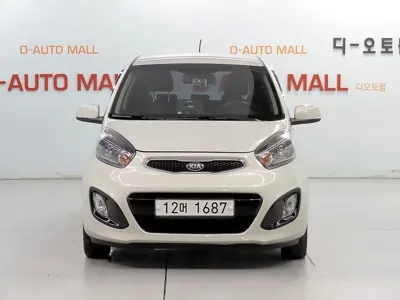 Kia Morning 2013, 66053 км, за 2953.92 USD