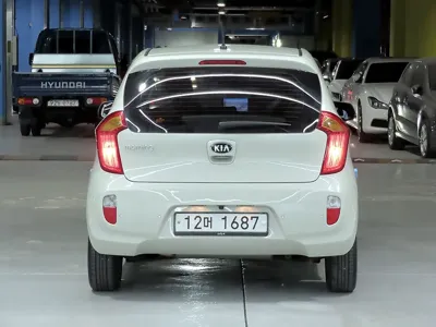 Kia Morning 2013, 66053 км, за 2953.92 USD