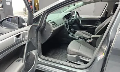 Volkswagen Golf 2017, 116696 км, за 6039.12 USD - фото 11