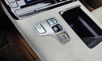 Hyundai Grandeur 2020, 50478 км, за 18443.04 USD - фото 9