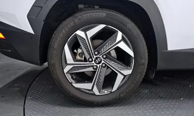 Hyundai Tucson 2023, 59895 км, за 18786.97 USD