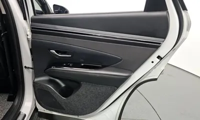 Hyundai Tucson 2023, 59895 км, за 18701.89 USD - фото 26