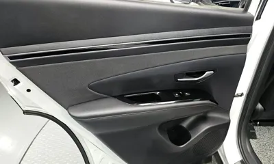 Hyundai Tucson 2023, 59895 км, за 18701.89 USD - фото 32