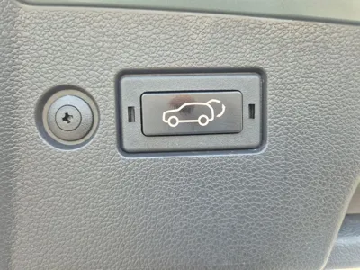 KG_Mobility_Ssangyong Torres 2023, 41413 км, за 14853.43 USD - фото 20
