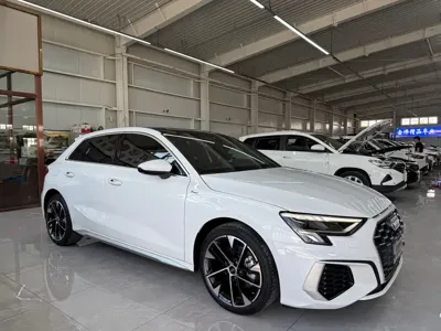 Audi A3 2022, 9000 км, за 23109.43 USD