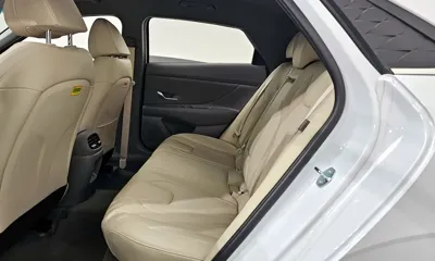 Hyundai Avante 2025, 21725 км, за 15854.54 USD - фото 26