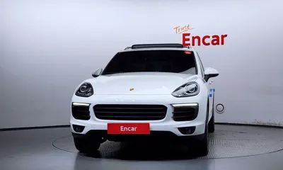 Porsche Cayenne 2016, 100230 км, за 23975.29 USD