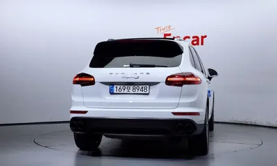 Porsche Cayenne 2016, 100230 км, за 23975.29 USD