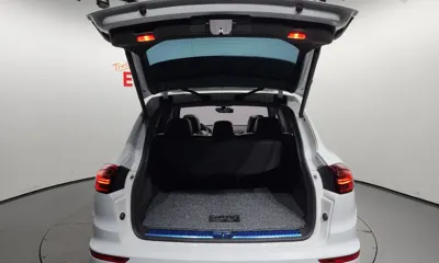 Porsche Cayenne 2016, 100230 км, за 23975.29 USD - фото 20