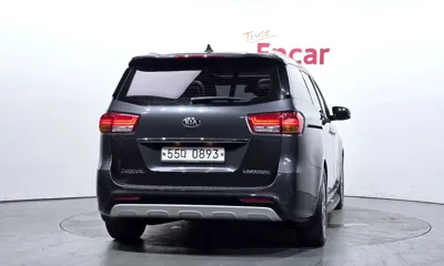 Kia Canival 2016, 201586 км, за 5113.56 USD