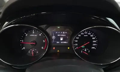 Kia Canival 2016, 201586 км, за 5113.56 USD - фото 8