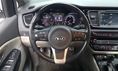 Kia Canival 2016, 201586 км, за 5113.56 USD - фото 13