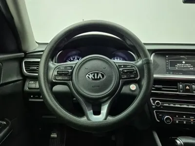 Kia K5 2016, 131131 км, за 4825.49 USD - фото 6