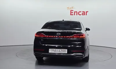 Kia K7 2020, 126796 км, за 9686.01 USD