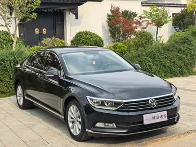 Volkswagen Magotan 2019, 53000 км, за 12442.41 USD