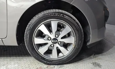 Kia Morning 2015, 71367 км, за 3277.72 USD