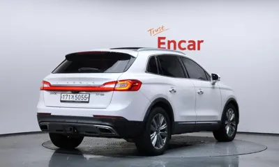 Lincoln MKX 2016, 247113 км, за 4004.2 USD