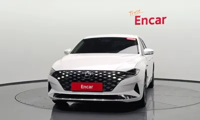 Hyundai Grandeur 2022, 127861 км, за 10416.94 USD