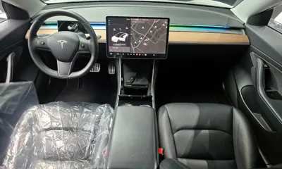 Tesla Model 3 2020, 102328 км, за 15961.63 USD - фото 7