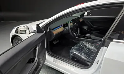 Tesla Model 3 2020, 102328 км, за 15961.63 USD - фото 11