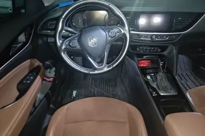 Buick Regal 2017, 105400 км, за 7636 USD - фото 11