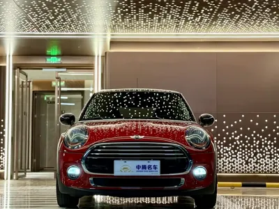 MINI MINI 2018, 34000 км, за 11506.19 USD