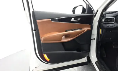 Kia Sorento 2020, 42616 км, за 13121.96 USD - фото 24