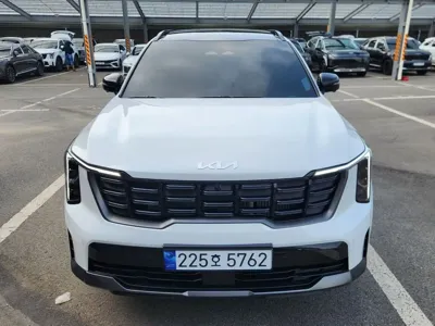 Kia Sorento 2025, 1600 км, за 17811.86 USD