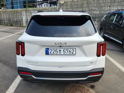 Kia Sorento 2025, 1600 км, за 17811.86 USD